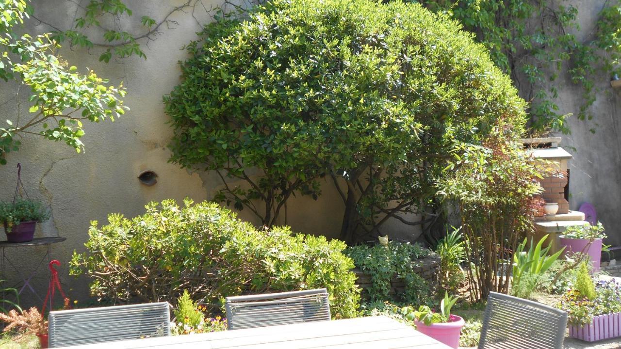 مبيت وإفطار Donzère Louminai المظهر الخارجي الصورة
