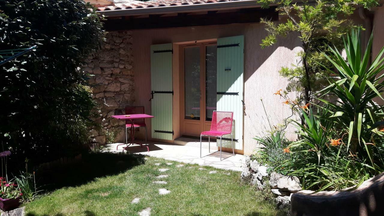 مبيت وإفطار Donzère Louminai المظهر الخارجي الصورة